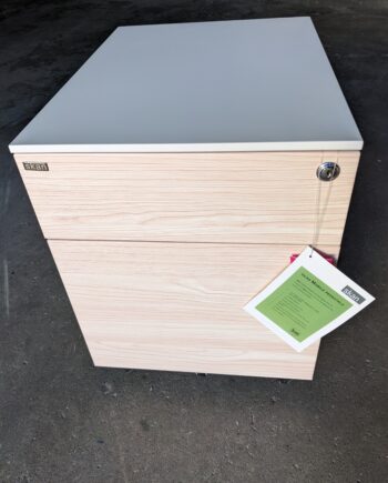 Skan Mobile Pedestals